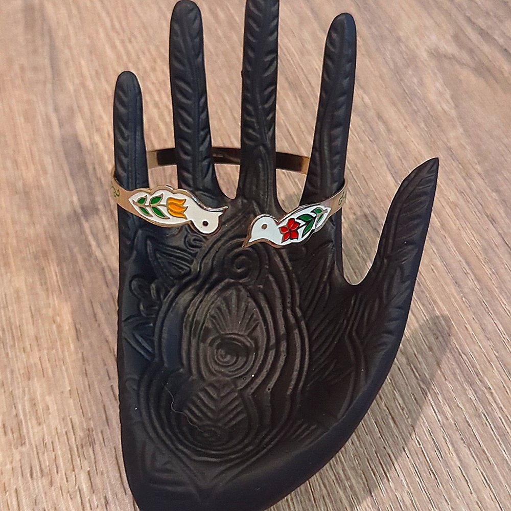 Vintage Enamel White Birds Cuff